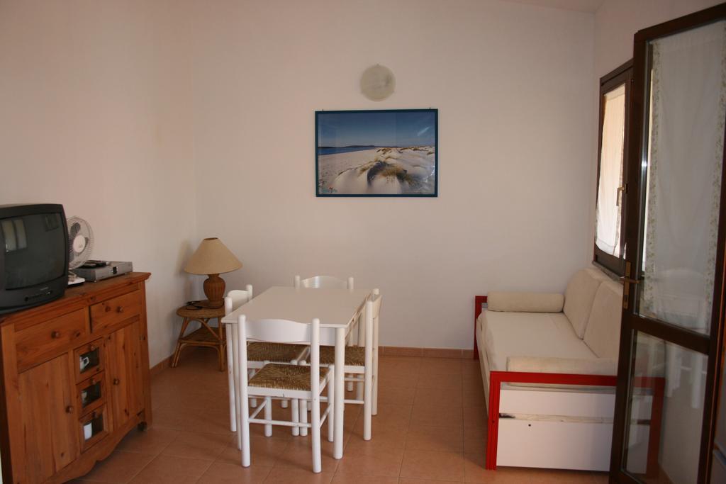 Casa Vacanze Stella Marina Monte Nai Ruang foto