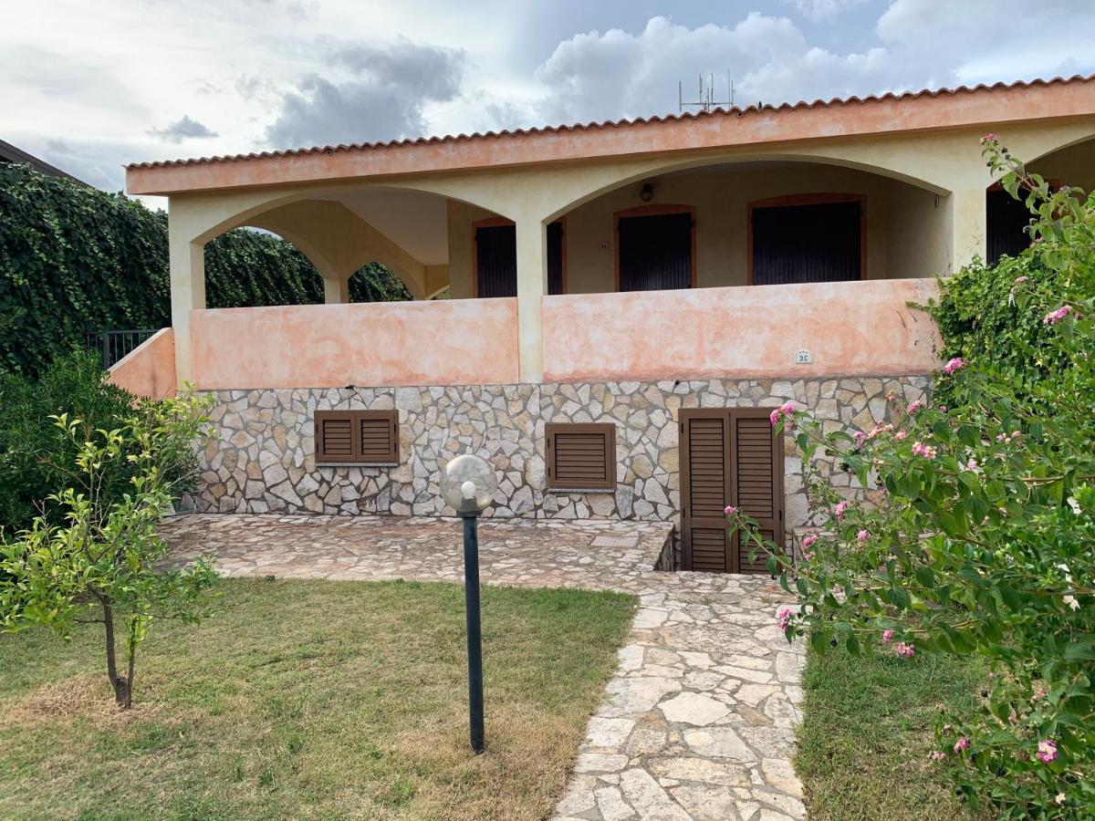 Casa Vacanze Stella Marina Monte Nai Bagian luar foto
